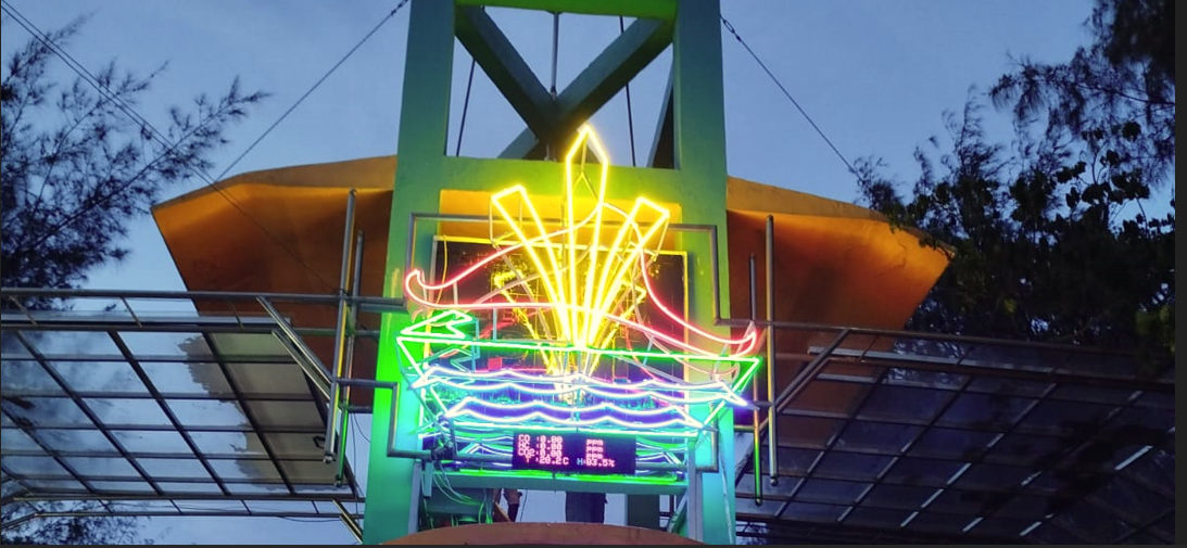 LAMPU HIAS KARYA MAHASISWA ELEKTRONIKA YANG DI PASANG DI PAI KOTA TEGAL